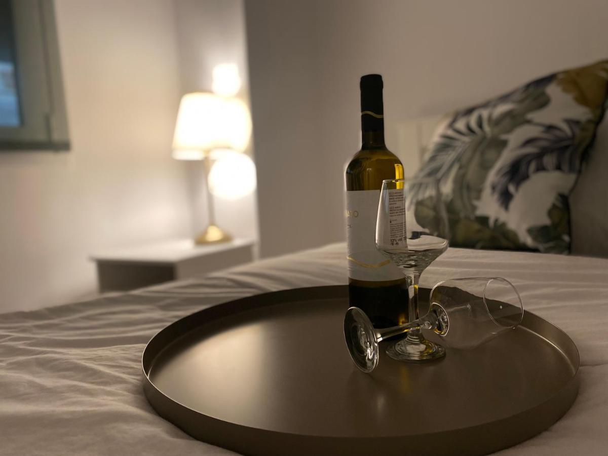 Elia Modern Apartment Афины Экстерьер фото
